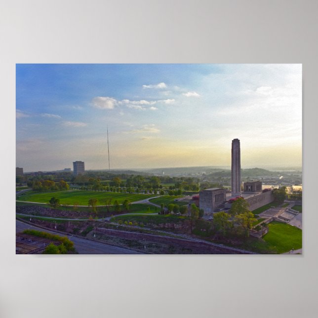 Liberty Memorial, Kansas City, Missouri, kväll Poster (Framsidan)