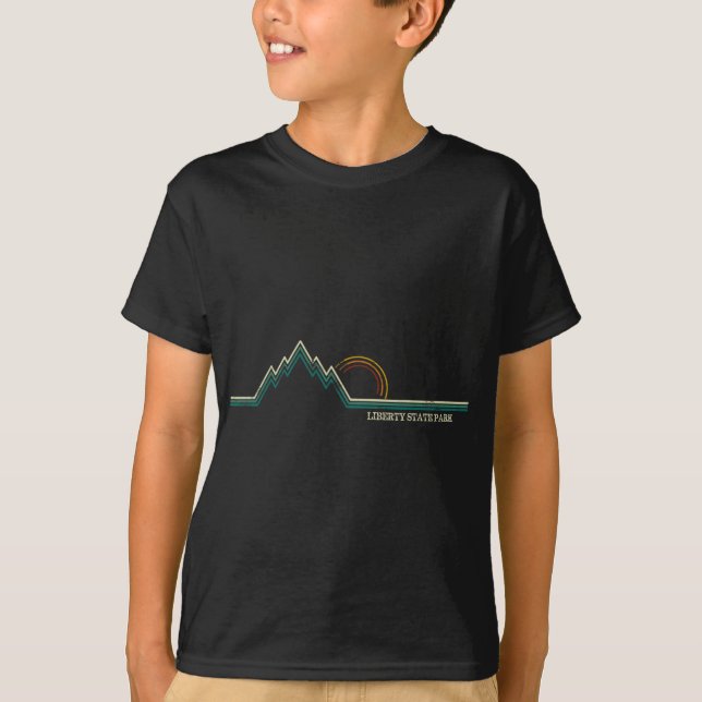 Liberty State Park New Jersey Mountain Retro  T Shirt (Framsida)