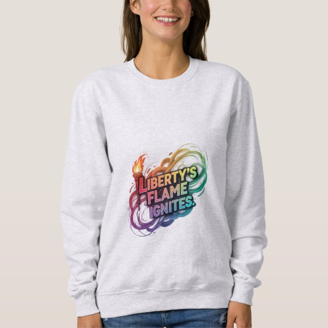 Liberty's Flame Ignites. T Shirt (Framsida)