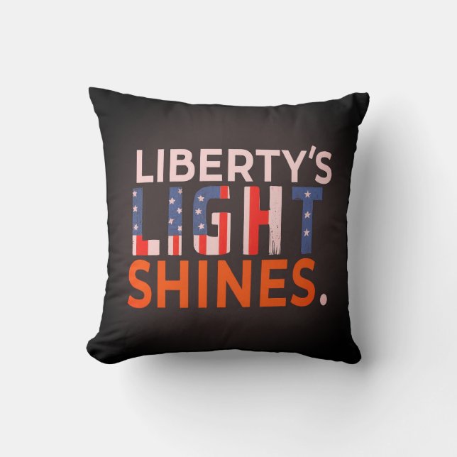 Liberty's Flame Ljus Natt Kudde (Framsida)
