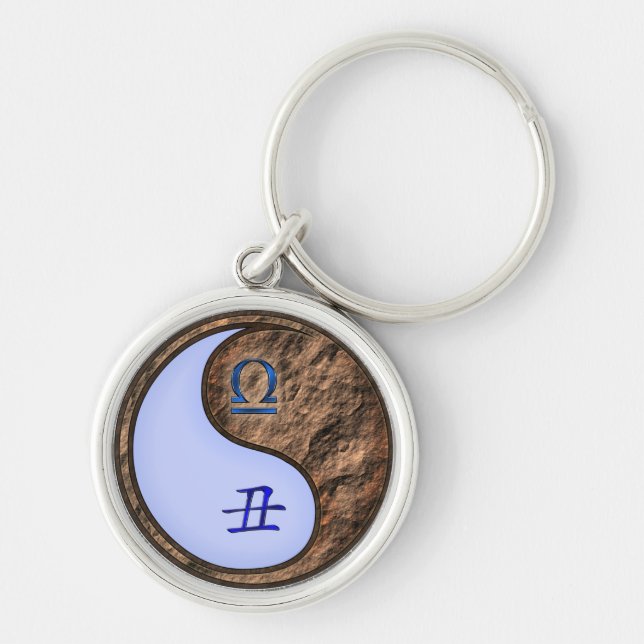 Libra & Earth Ox Rund Silverfärgad Nyckelring (Framsidan)