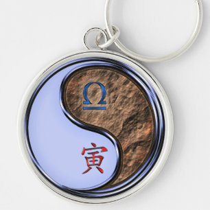 Libra & Earth Tiger Rund Silverfärgad Nyckelring