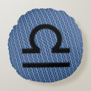 Libra Zodiac Symbol Standard av Kenneth Yoncich Rund Kudde