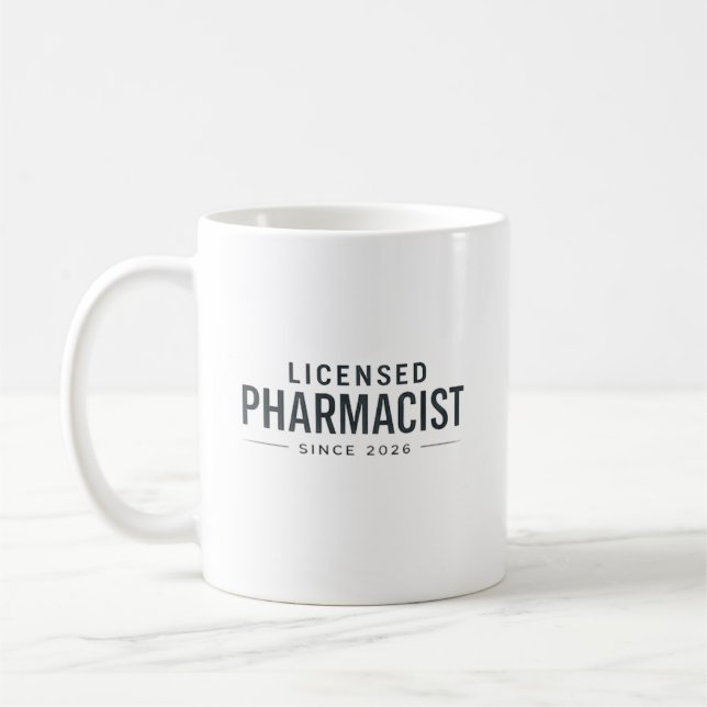 Licensierad Apotekare Sedan 2026 Professionell Des Kaffemugg (Vänster)