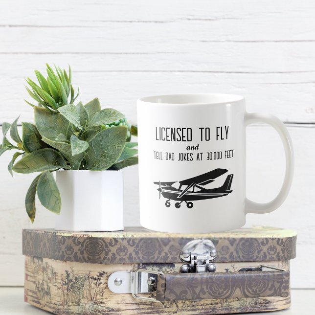 Licensierad till Fly & Berätta för Pappa-skämt,Fun Kaffemugg (Skapare uppladdad)