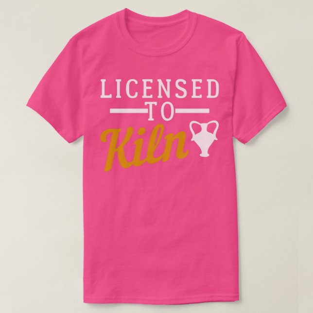 Licensierad till ugn 1 t shirt (Design framsida)