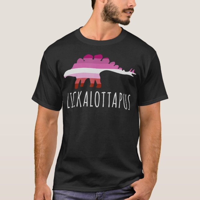 Lickalottapus Lesbisk Pride Flagga Dinosaur Stegas T Shirt (Framsida)