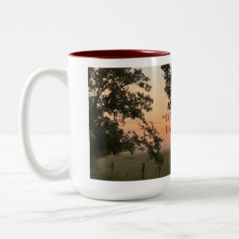 Life and Living Motivational Saying Två-Tonad Mugg