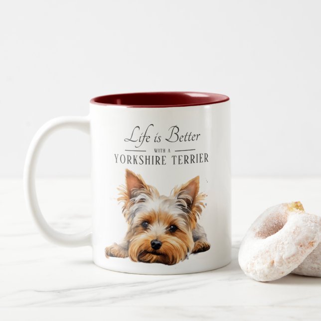 Life är Better Yorkshire Terrier Två-Tonad Mugg (Med munk)