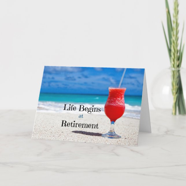 Life Begins i Pension, frostig dryck på stranden Helgkort (Framsida)
