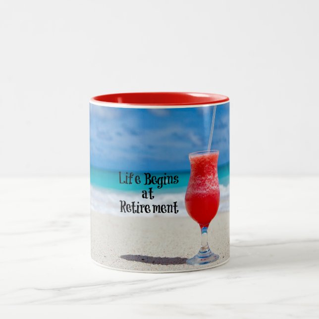 Life börjar i Pension, Två-Tonad Mugg (Center)