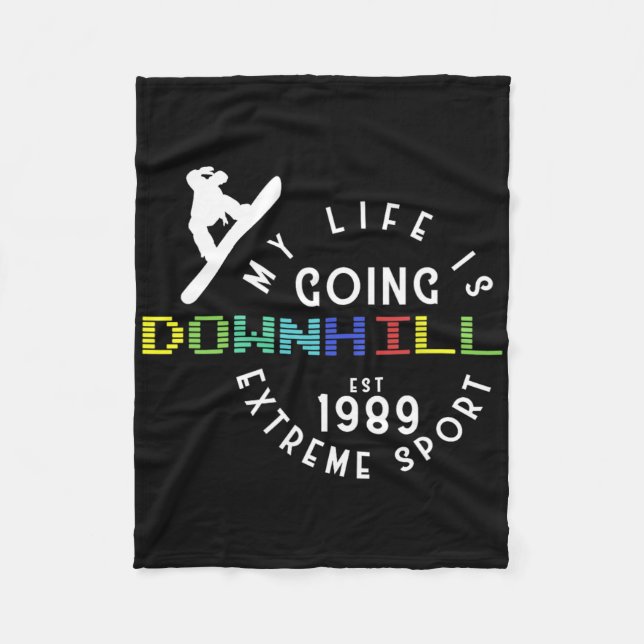 Life Going Downhill Snowboarder Freestyle Winter S Fleecefilt (Framsidan)