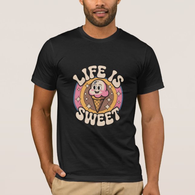 Life Is Sweet – Cute Retro Ice Cream Character Des T Shirt (Framsida)