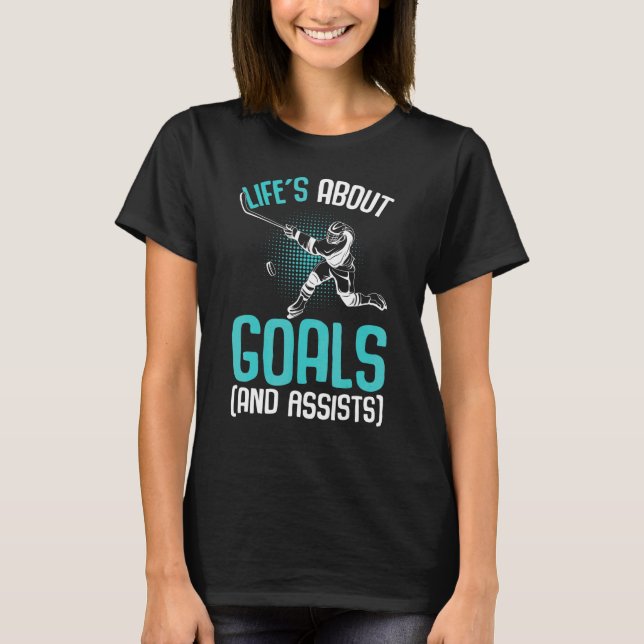 Life´s About Goals Hockey Player Ice Hockey Youth  T Shirt (Framsida)