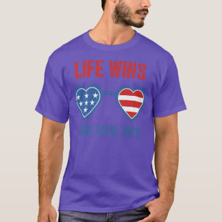 Life Wins 24 juni 2022 American Flagga Sunglasses  T Shirt