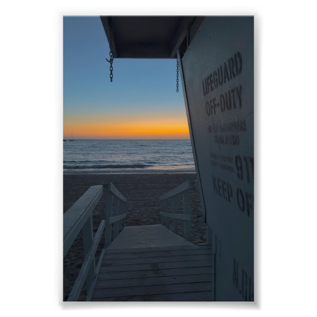 Lifeguard Torn vid Sunset Fototryck (Framsidan)