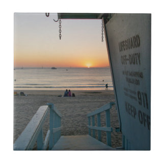 Lifeguard Torn vid Sunset Kakelplatta