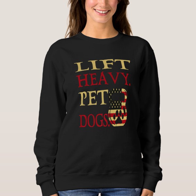 Lift Heavy Pet Dogs American Bodybuilding Kettlebe T Shirt (Framsida)