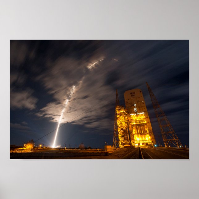 Liftoff av Cygnus Cargo Frakt, Uppdrag till ISS Poster (Framsidan)