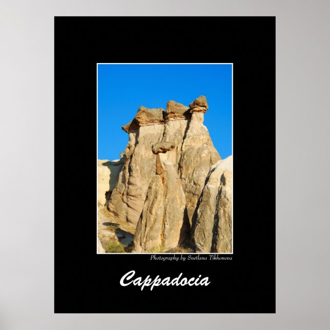 Liggande i Cappadocia Poster (Framsidan)