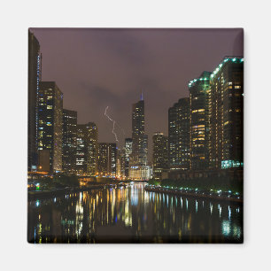 Ligh Strejka Over Chicago River Magnet