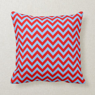 Light Blue and Red Zigzag Kudde