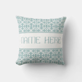 Light Blue and White Art Deco Modern anpassat namn Kudde