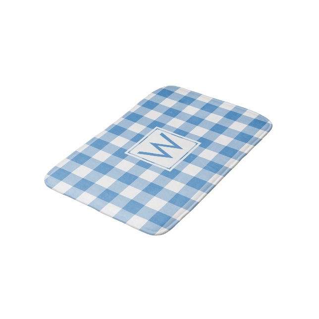 Light Blue and White Gingham Mönster med Monogram Badrumsmatta (Vinklad)