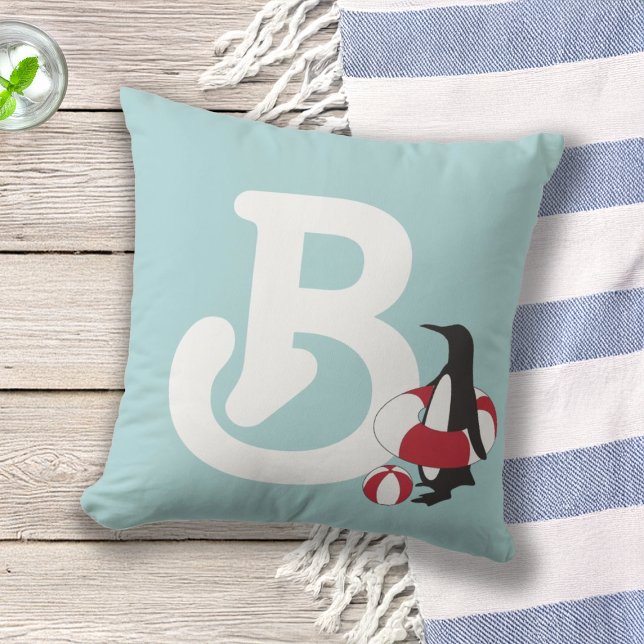 Light Blue Cute Tecknad Penguin Kids Monogram Kudde (Skapare uppladdad)