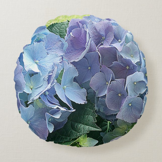 Light Blue Hydrangea Garden Flowers Round Pillow Rund Kudde (Framsidan)