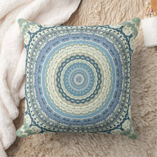 Light Blue Lavender Mandala Kudde
