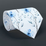 Light Blue Wildblommor Neck Tie Slips<br><div class="desc">Elegant Light Blue Watercolor Wildblommor Necktie Lägg till en liten bit naturinspirerad charm till din utrustning med den här vackert designade fästningen som innehåller känsliga vildblommor med vattenfärg på en mjuk ljusblå bakgrund. Perfekt för vår bröllop, party i trädgården, eller för att lägga till ett nyttigt blommigt i den dagliga...</div>