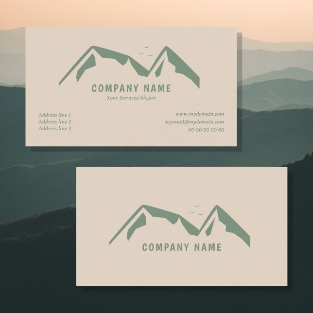 Light Brown-Affärskort med Grönt Mountain Visitkort (Light Brown Business Card with Green Mountains)