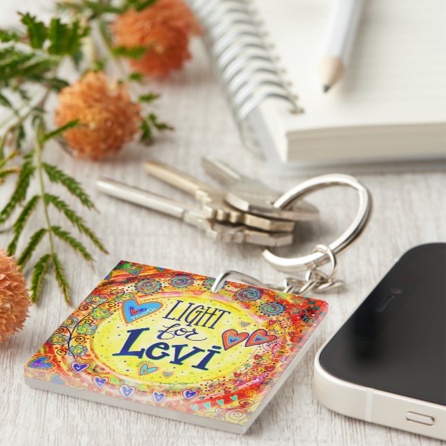 "Light for Levi" Inspirief Keychain (Högra Framsidan)