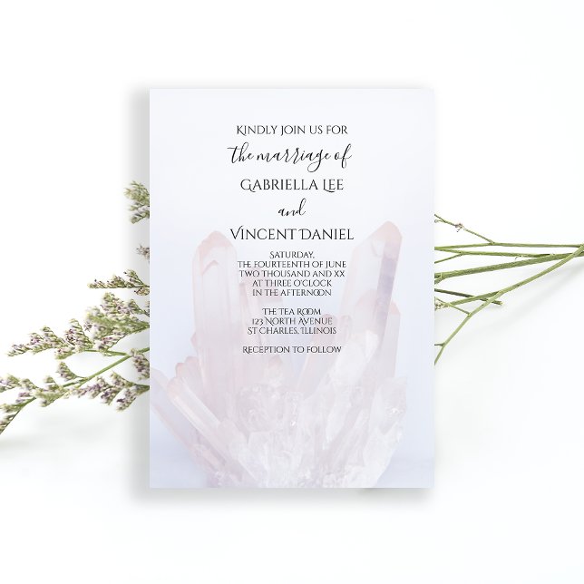 Light Lavender Lila Crystals Bröllop Inbjudningar (Set a zen tone for your marriage with the serene Light Lavender Purple Crystal Wedding Invitation.)