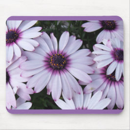Light Lila Petals med Lila Background Musmatta