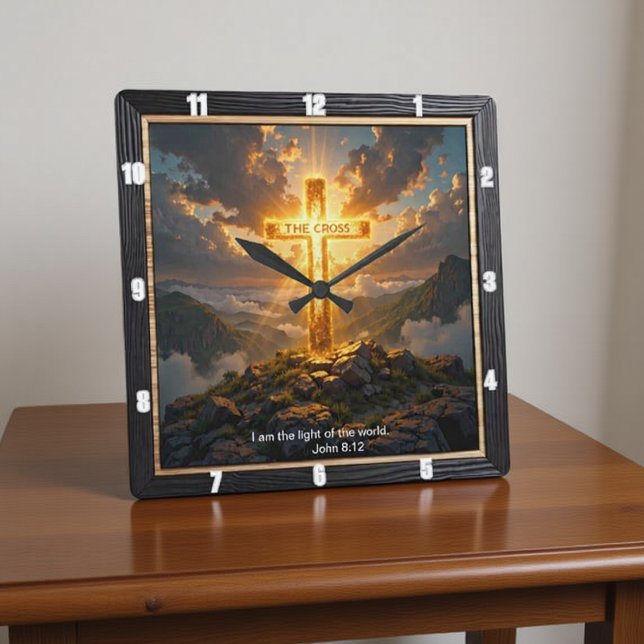 Light Salvation Cross Mountain Golden John 8:12 Fyrkantig Klocka (Skapare uppladdad)