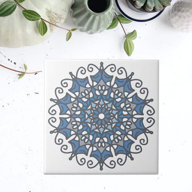Light Steel Blue Elegant Doily Mandala on White Kakelplatta (Skapare uppladdad)