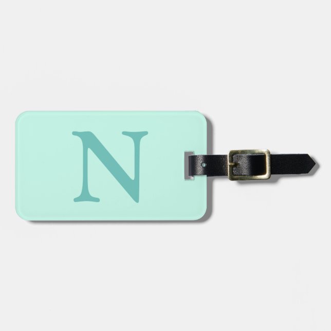 Light Teal Initial Brev Trendig Pastel Mint Blue Bagagebricka (Horisontell Framsida)