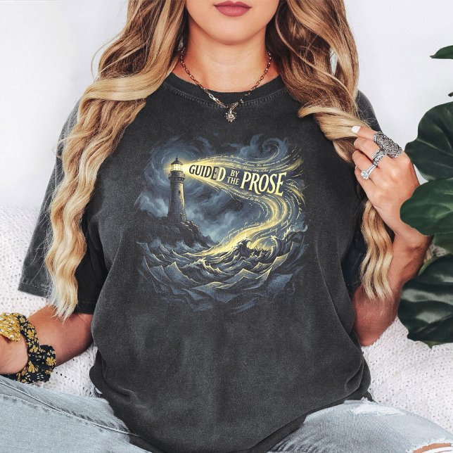 Lighthouse And Prose litterär konst T Shirt (Skapare uppladdad)