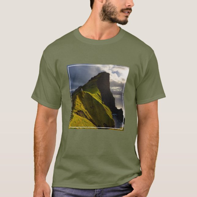 Lighthouses | Faroe Islands Denmark T Shirt (Framsida)