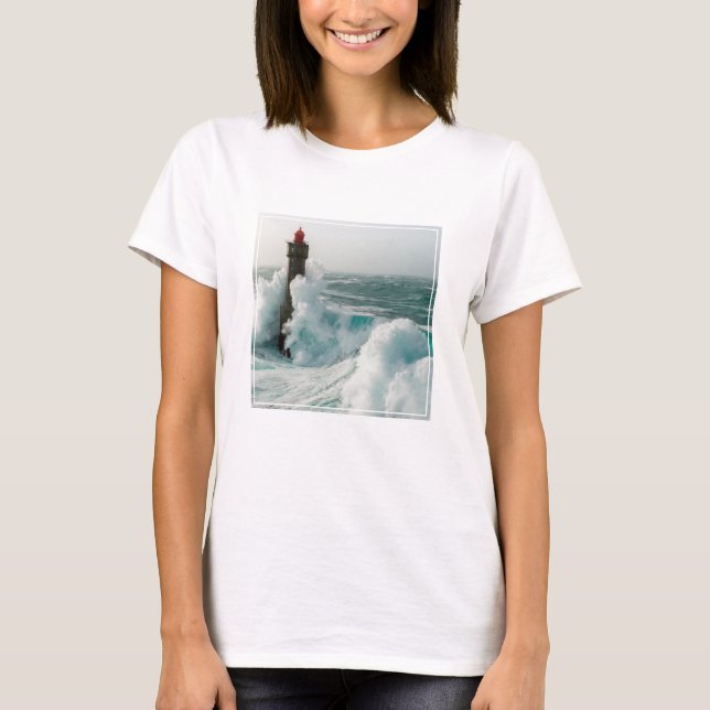 Lighthouses | Jument Lighthouse Ouessant France T Shirt (Framsida)