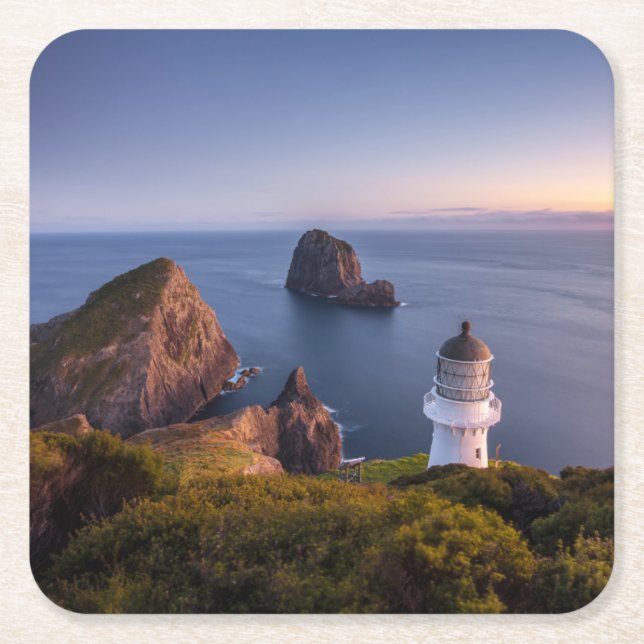 Lighthouses | Lighthouse Cape Brett New Zealand Underlägg Papper Kvadrat (Framsidan)
