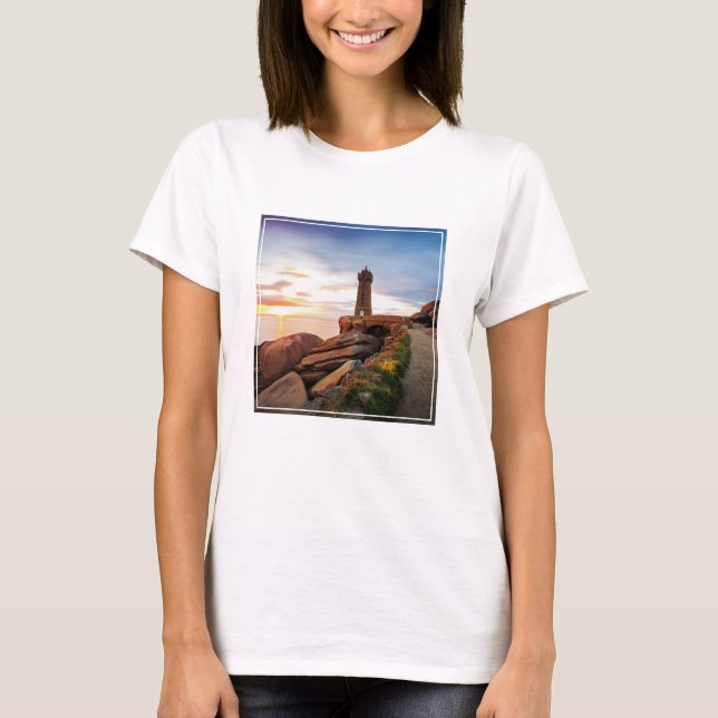 Lighthouses | Mean Ruz Lighthouse T Shirt (Framsida)