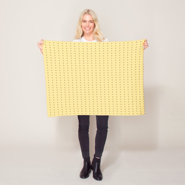 LightYellow och Tan Dots Mönster Fleece Blanket (På plats)