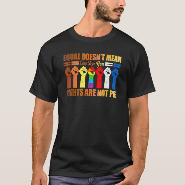 Lika med Elak-Höger är inte Paj Black Histor T Shirt (Framsida)