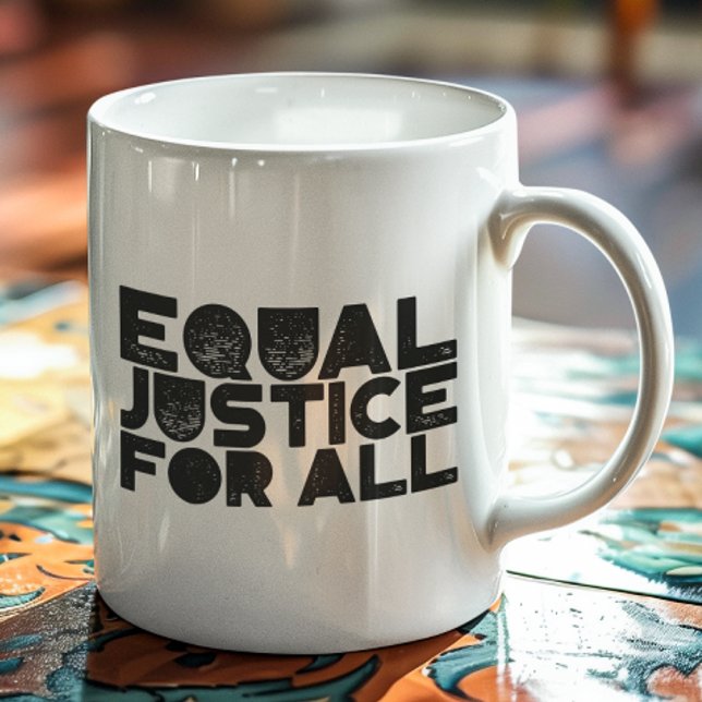 Lika rättvisa för alla - fet Påstående Classic Mug Kaffemugg (Skapare uppladdad)