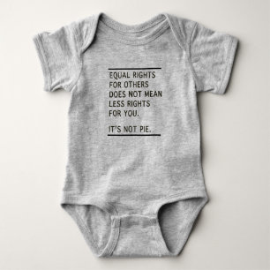 Likvärdiga Höger Andra är mindre Höger än Paj T Shirt