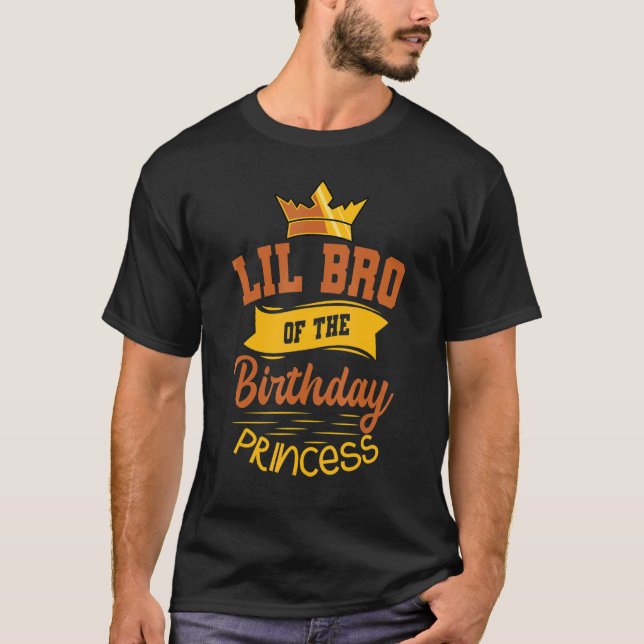 Lil Bro of the Birthday Princess Party Bday Celebr T Shirt (Framsida)