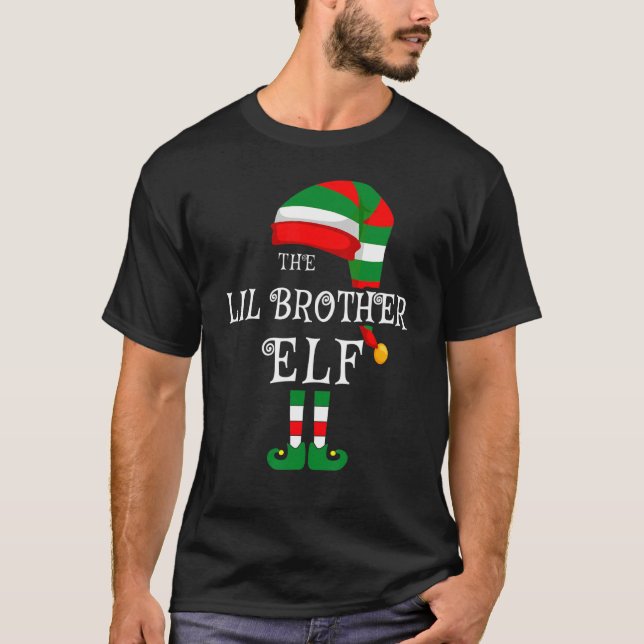 Lil Brother Elf-familjens julmatchning Pajamas T Shirt (Framsida)